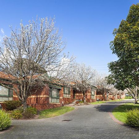 Mount Waverley Townhouses Экстерьер фото